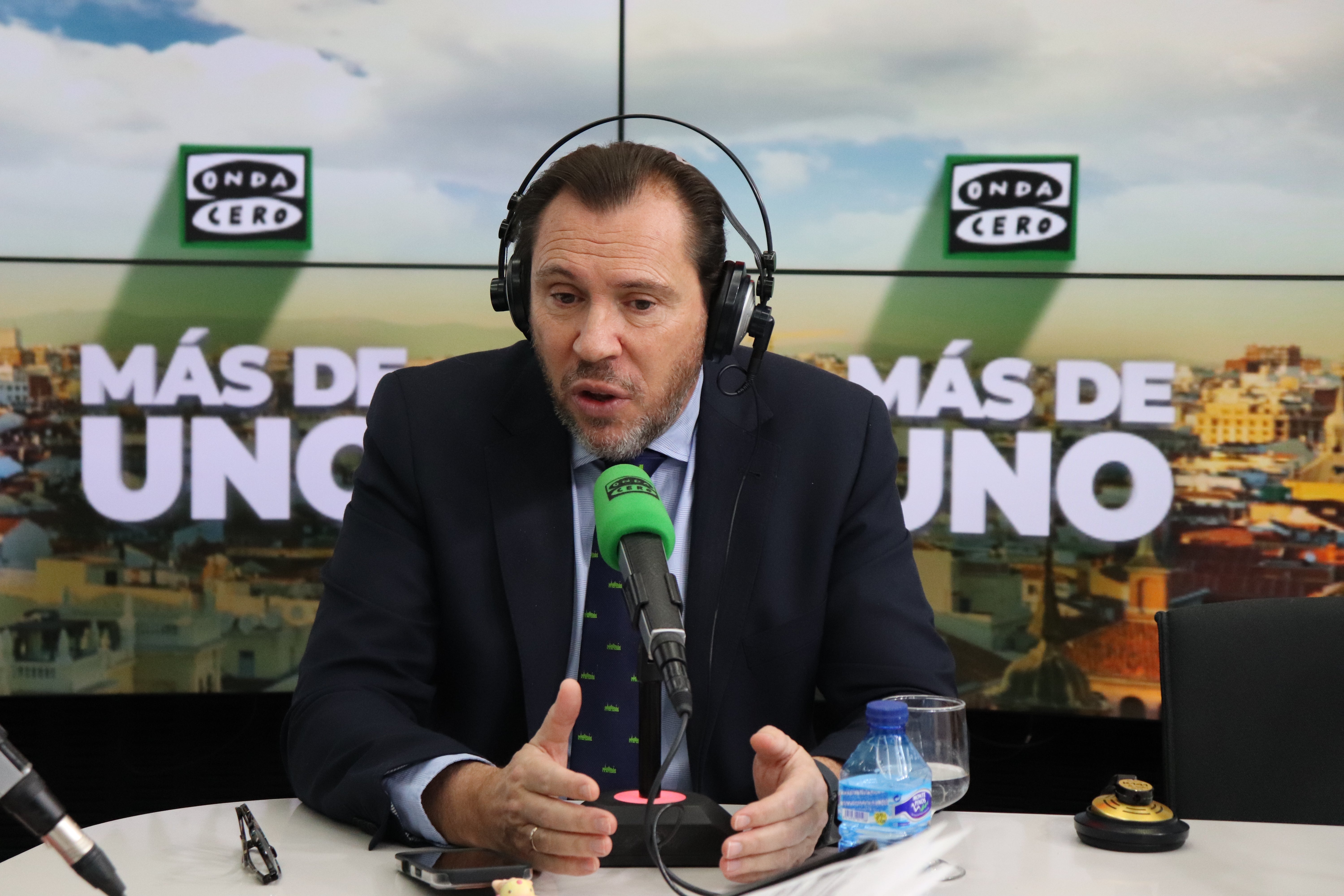 Óscar Puente apunta a que el sabotaje del AVE ha sido "un acto deliberado, que veremos si tiene un interés económico o de otro tipo" Óscar Puente apunta a que el sabotaje del AVE ha sido "un acto deliberado, que veremos si tiene un interés económico o de otro tipo"