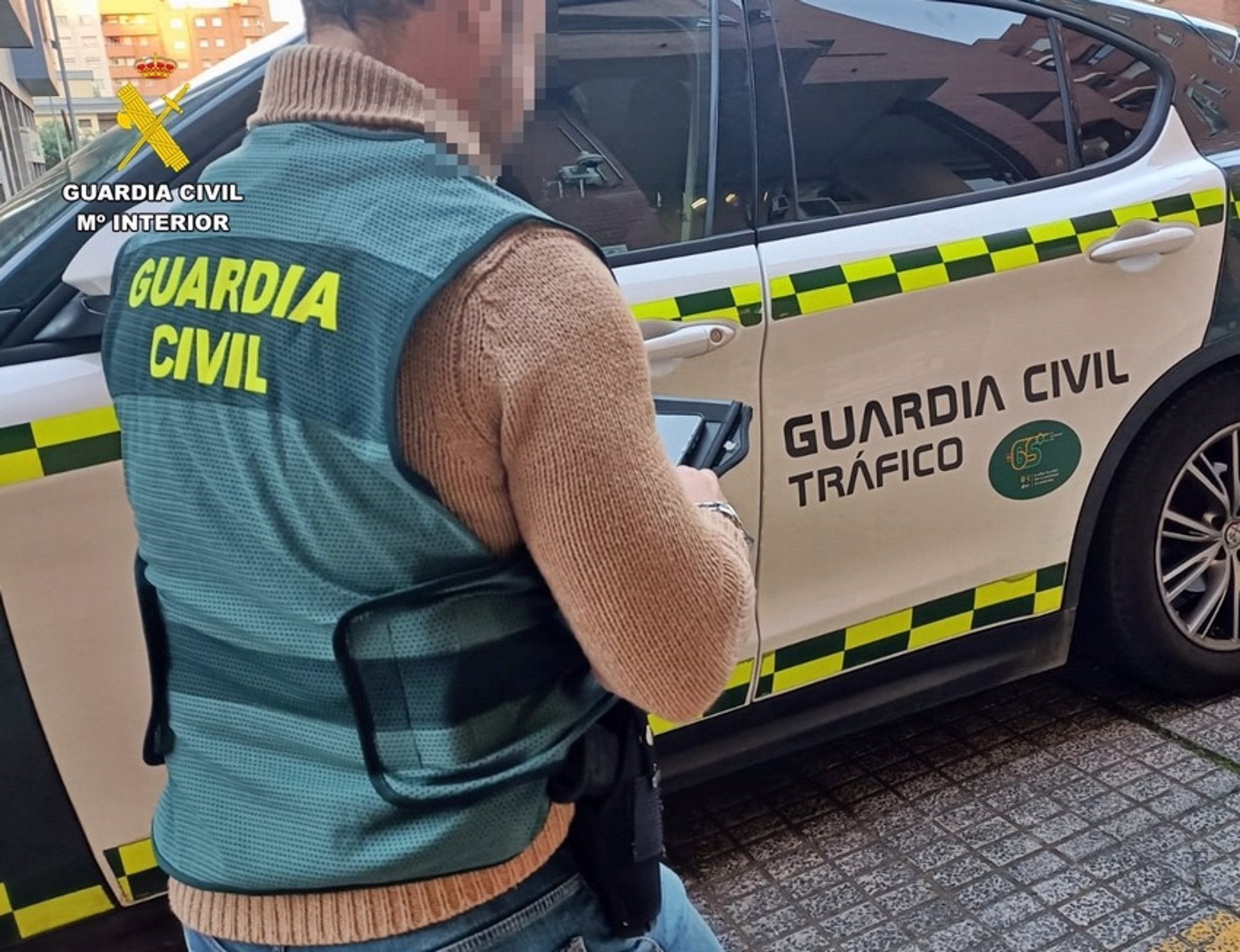 Investigado en Santa Marta de los Barros por conducir sin permiso tras perder los puntos hace más de 10 años Investigado en Santa Marta de los Barros por conducir sin permiso tras perder los puntos hace más de 10 años