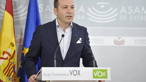 Vox asegura que "nunca" han pedido volver al gobierno en Extremadura durante la negociación de los Presupuestos del 2025 Vox asegura que "nunca" han pedido volver al gobierno en Extremadura durante la negociación de los Presupuestos del 2025