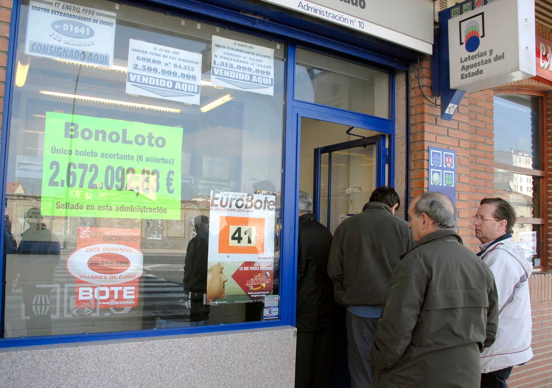 Un acertante de València gana más de un millón de euros en el sorteo de 'La Bonoloto' Un acertante de València gana más de un millón de euros en el sorteo de 'La Bonoloto'