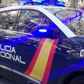 Un coche de la Policía Nacional Un coche de la Policía Nacional