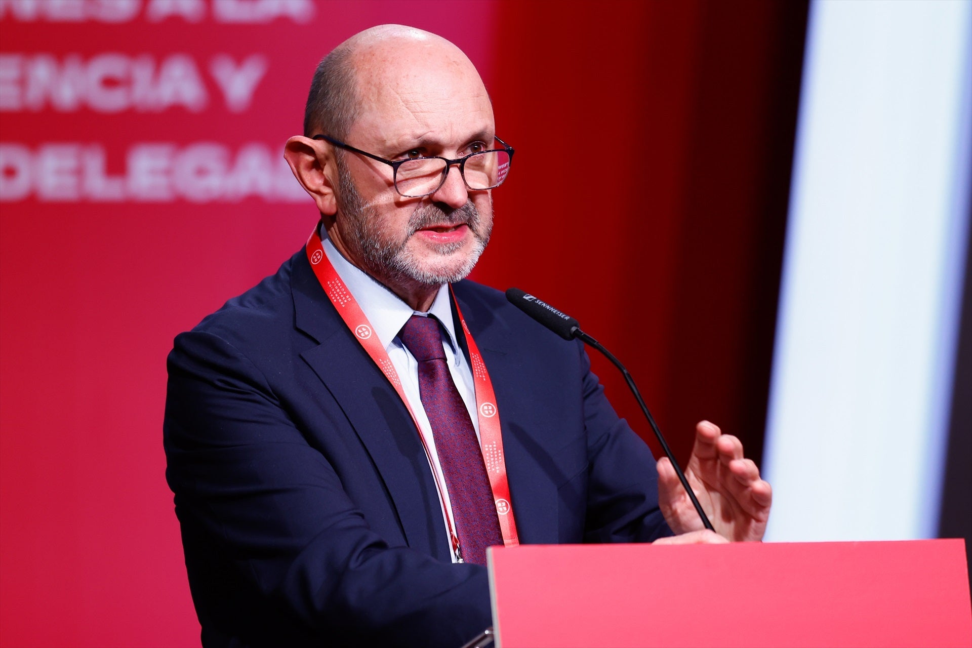 La RFEF responde al Real Madrid: "Erosiona la credibilidad del fútbol en su conjunto" La RFEF responde al Real Madrid: "Erosiona la credibilidad del fútbol en su conjunto"