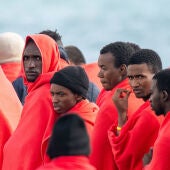 Salvamento Marítimo intercepta en las últimas horas otros tres cayucos con 213 subsaharianos al sur de Canarias