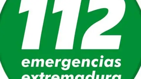 Dos personas sufren politraumatismos tras una salida de vía de un vehículo en Valencia de las Torres (Badajoz) Dos personas sufren politraumatismos tras una salida de vía de un vehículo en Valencia de las Torres (Badajoz)