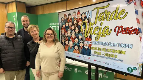 Presentación de la Tardevieja de Petrer Presentación de la Tardevieja de Petrer