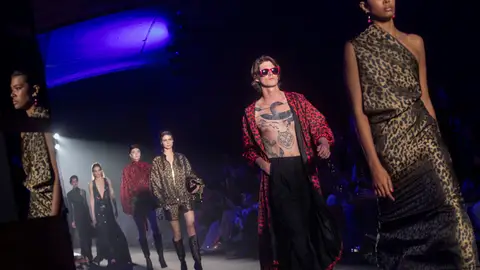 Una modelo desfila con diseños de la marca Lola Casademunt en la primera jornada de 080 Barcelona Fashion, el pasado mes de abril. Una modelo desfila con diseños de la marca Lola Casademunt en la primera jornada de 080 Barcelona Fashion, el pasado mes de abril.