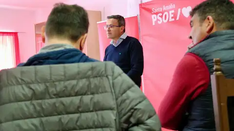 Gallardo asegura que trabajará para evitar que Guardiola "cambie el modelo de equilibrio entre lo urbano y lo rural" Gallardo asegura que trabajará para evitar que Guardiola "cambie el modelo de equilibrio entre lo urbano y lo rural"