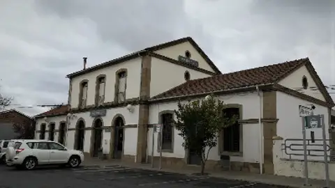 Transportes inicia la redacción del estudio informativo para construir la nueva estación de alta velocidad de Plasencia Transportes inicia la redacción del estudio informativo para construir la nueva estación de alta velocidad de Plasencia