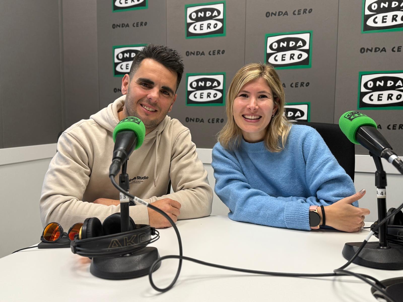 Los Mayorales de la Penya Descontrol Cristina Gómez y Sergio Navarro nos invitan a la fiesta de l'Alfàs Los Mayorales de la Penya Descontrol Cristina Gómez y Sergio Navarro nos invitan a la fiesta de l'Alfàs