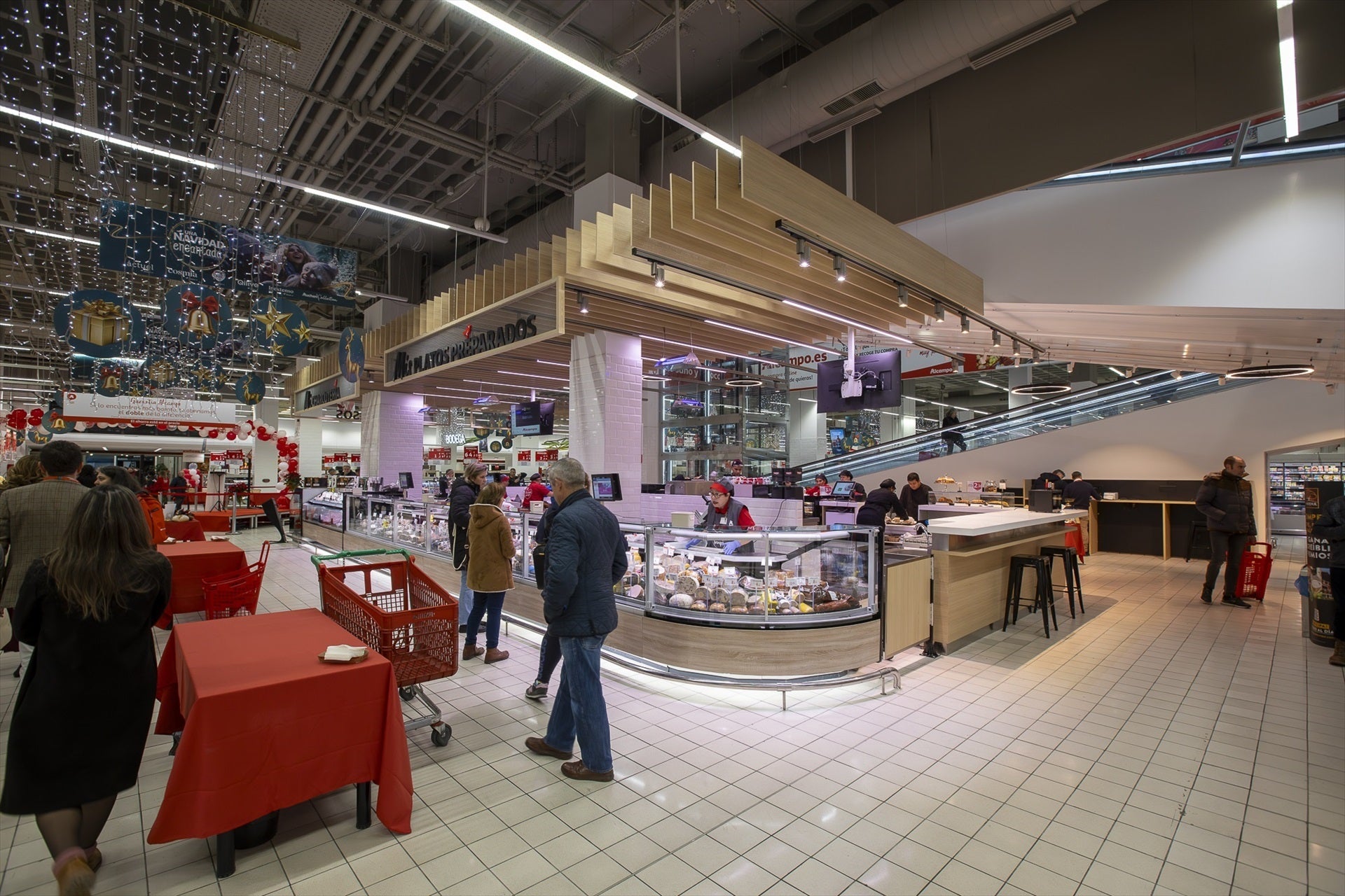 Los supermercados que abren el 1 de enero de Año Nuevo: horarios de Mercadona, Lidl, Carrefour, Hipercor... Los supermercados que abren el 1 de enero de Año Nuevo: horarios de Mercadona, Lidl, Carrefour, Hipercor...