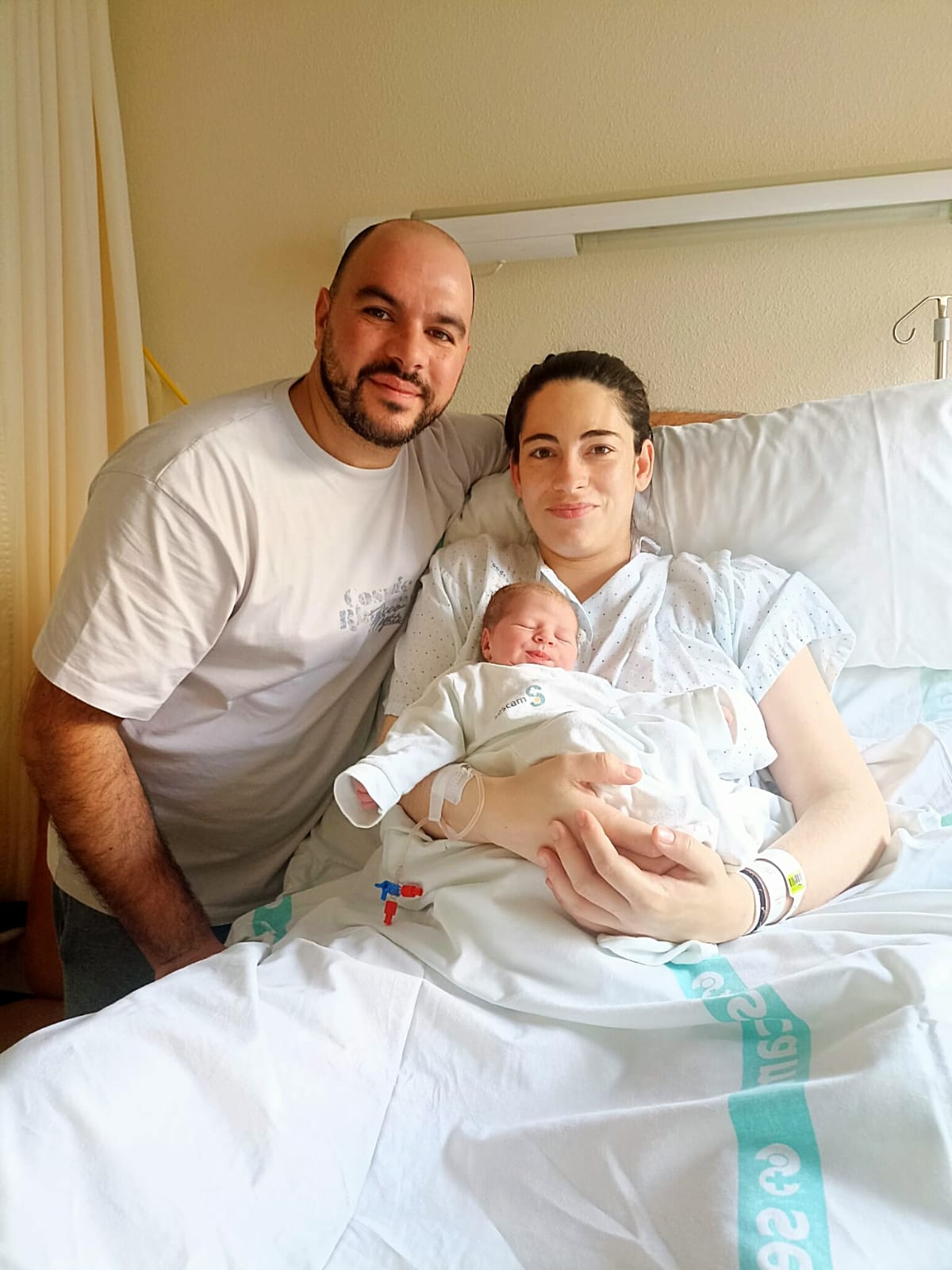 Hugo, que nació en el hospital de Valdepeñas, primer bebé de la provincia de Ciudad Real en 2025 Hugo, que nació en el hospital de Valdepeñas, primer bebé de la provincia de Ciudad Real en 2025