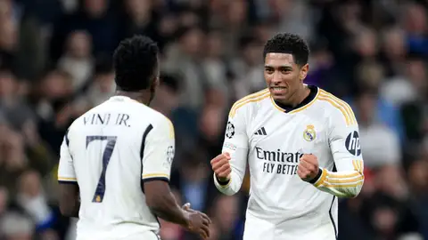 Vinicius y Bellingham celebran un gol con el Real Madrid Vinicius y Bellingham celebran un gol con el Real Madrid