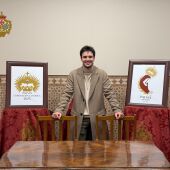 Alejandro Gordón Ciudad, autor de los logotipos dela Coronación Canónica y del 300 aniversario.