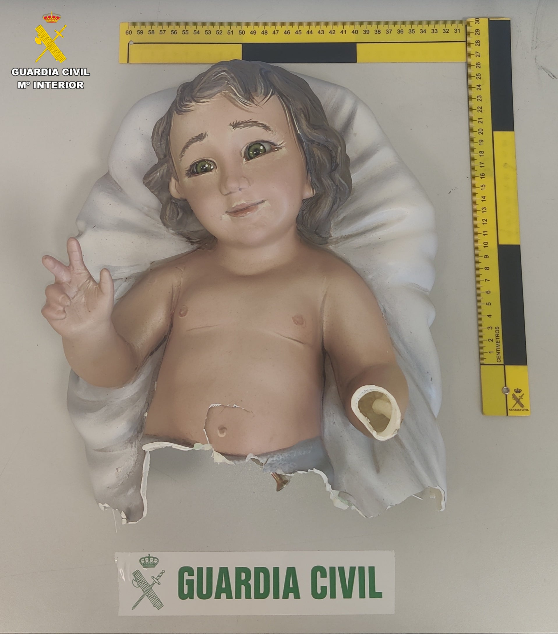 Recuperada la imagen del niño Jesús robada en el Belén de Cullera Recuperada la imagen del niño Jesús robada en el Belén de Cullera
