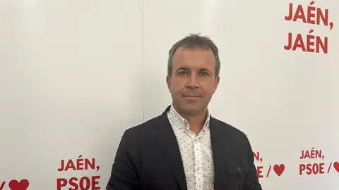 Julio Millán. Julio Millán.