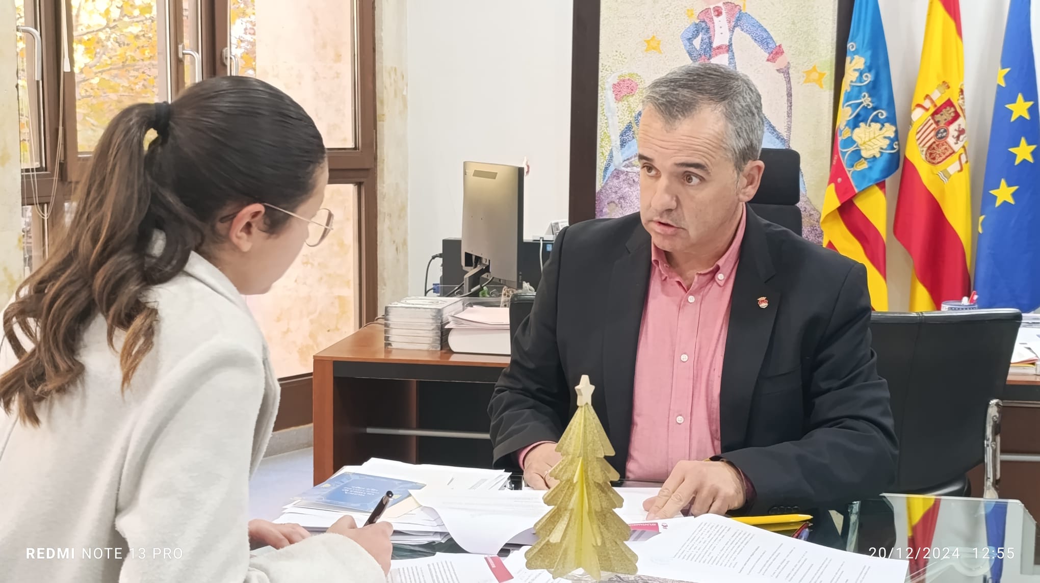 El ayuntamiento de Aspe firma un convenio con Campus Elche para facilitar el transporte de estudiantes El ayuntamiento de Aspe firma un convenio con Campus Elche para facilitar el transporte de estudiantes