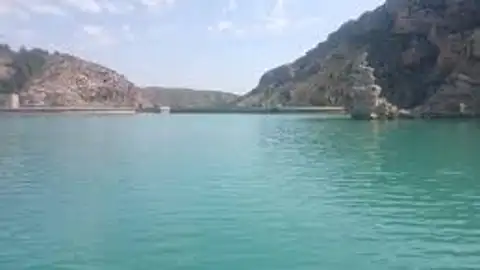 Imagen del pantano de Oliete pantano