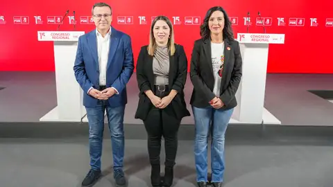 Gallardo y Gutiérrez pondrán fin a sus cargos en las diputaciones provinciales si son elegidos secretarios generales del PSOE Gallardo y Gutiérrez pondrán fin a sus cargos en las diputaciones provinciales si son elegidos secretarios generales del PSOE