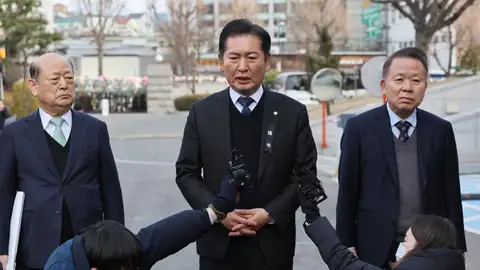Qué está pasando en Corea del Sur: cancelan el arresto del presidente que decretó la ley marcial Qué está pasando en Corea del Sur: cancelan el arresto del presidente que decretó la ley marcial