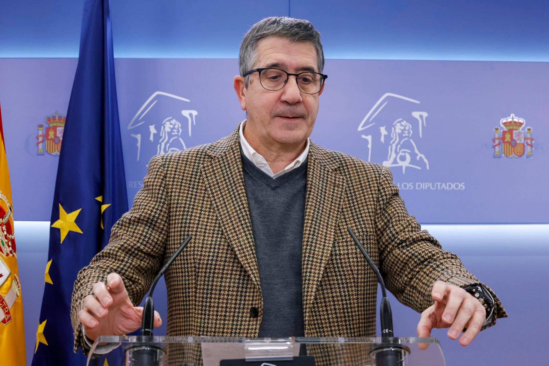 El Gobierno carga contra el PP por hacer una "oposición destructiva" basada en "la mentira y el insulto" El Gobierno carga contra el PP por hacer una "oposición destructiva" basada en "la mentira y el insulto"