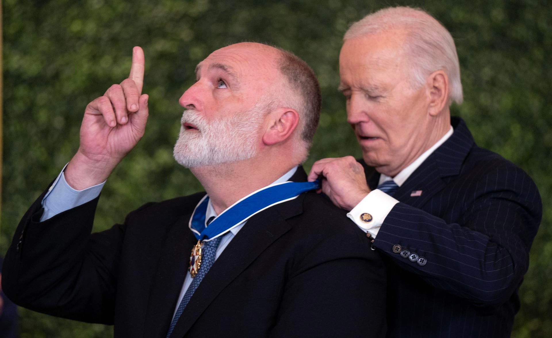 Biden concede la Medalla de la Libertad al chef José Andrés, la más alta distinción civil de EEUU Biden concede la Medalla de la Libertad al chef José Andrés, la más alta distinción civil de EEUU