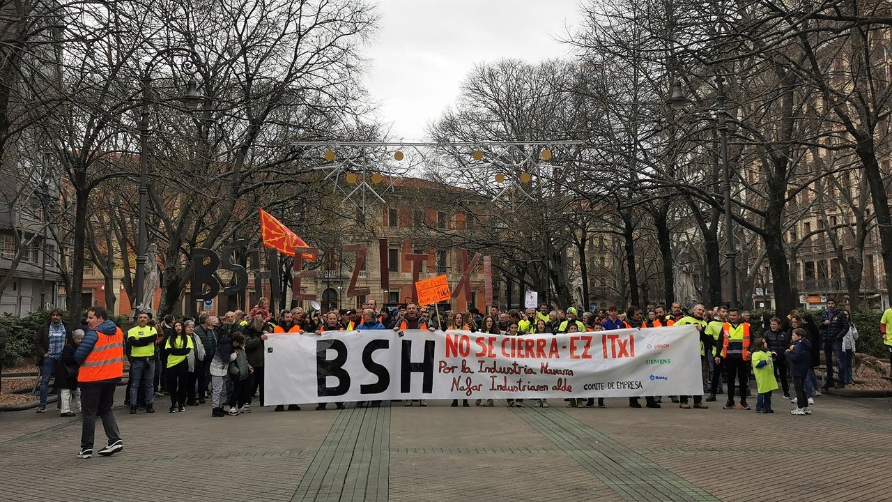 Juanjo Hermoso de Mendoza: "Queremos respuestas claras de la dirección de BSH" Juanjo Hermoso de Mendoza: "Queremos respuestas claras de la dirección de BSH"