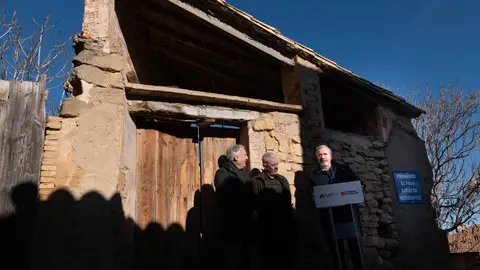 Azcón ha presentado la nueva fase del Programa 700 en la localidad turolense de La Fresneda Azcón ha presentado la nueva fase del Programa 700 en la localidad turolense de La Fresneda