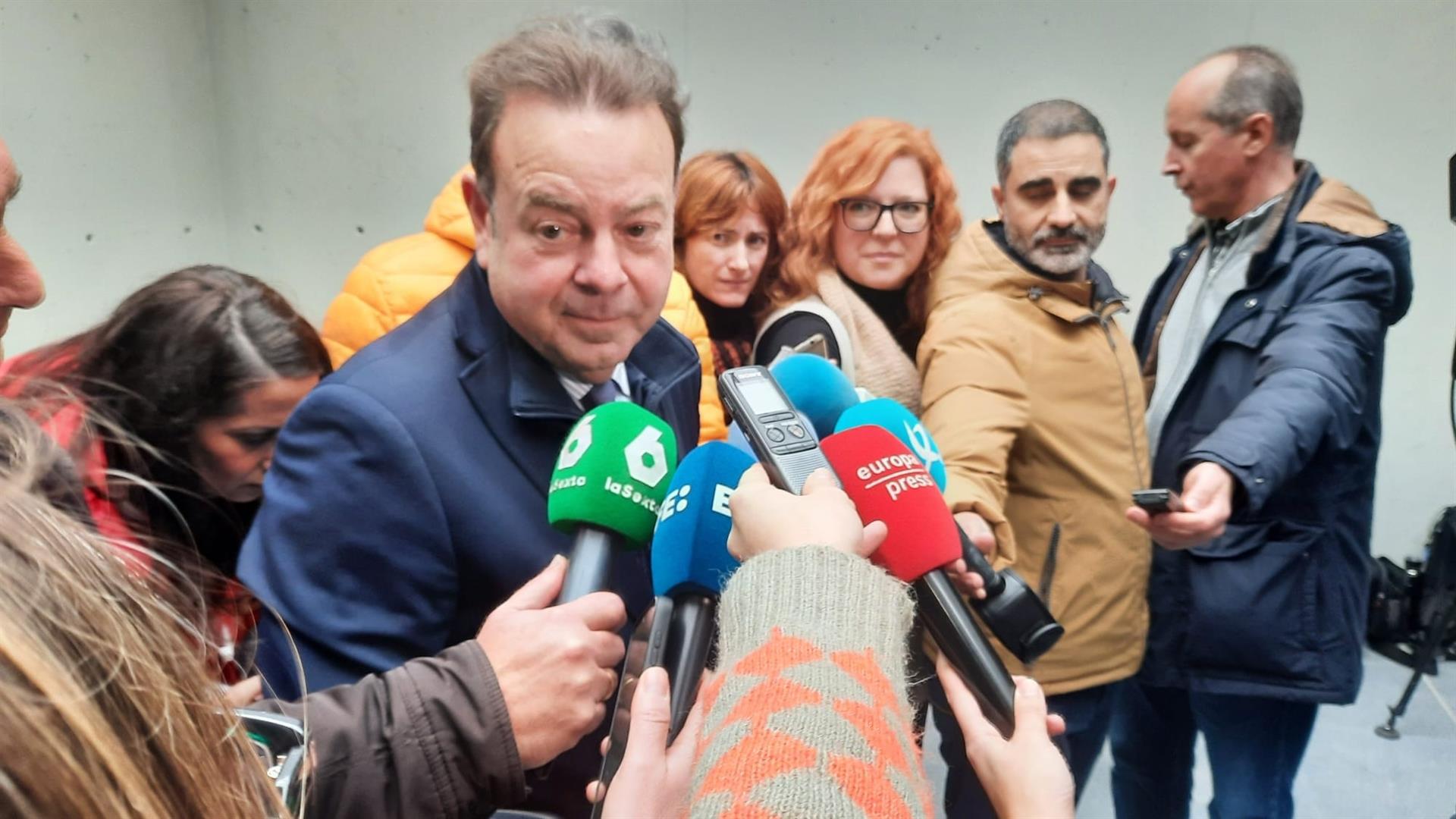 El abogado del hermano de Pedro Sánchez rechaza que exista "cualquier signo de naturaleza criminal" en este caso El abogado del hermano de Pedro Sánchez rechaza que exista "cualquier signo de naturaleza criminal" en este caso