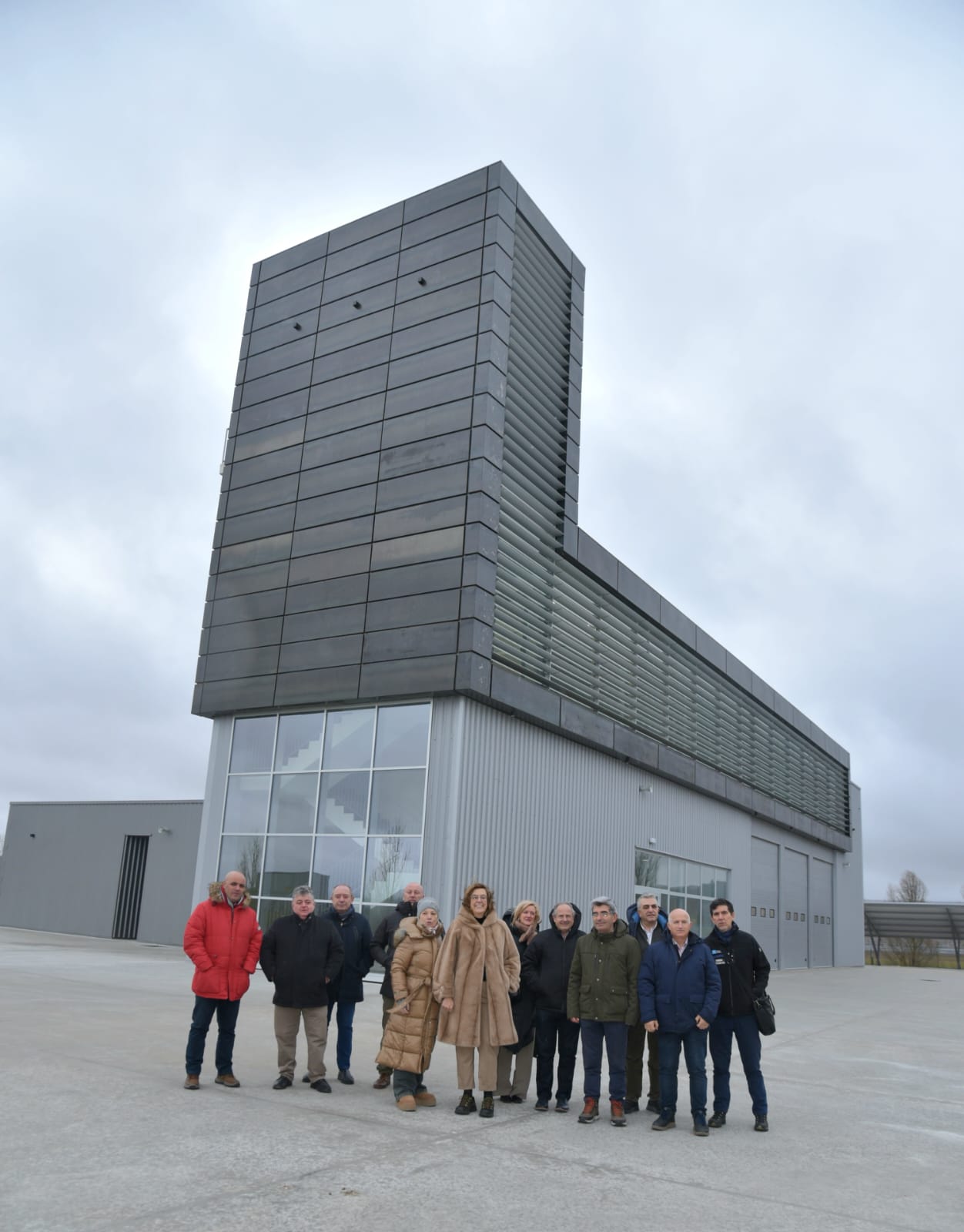 La Diputación concluye la construcción del parque de bomberos de Aguilar La Diputación concluye la construcción del parque de bomberos de Aguilar