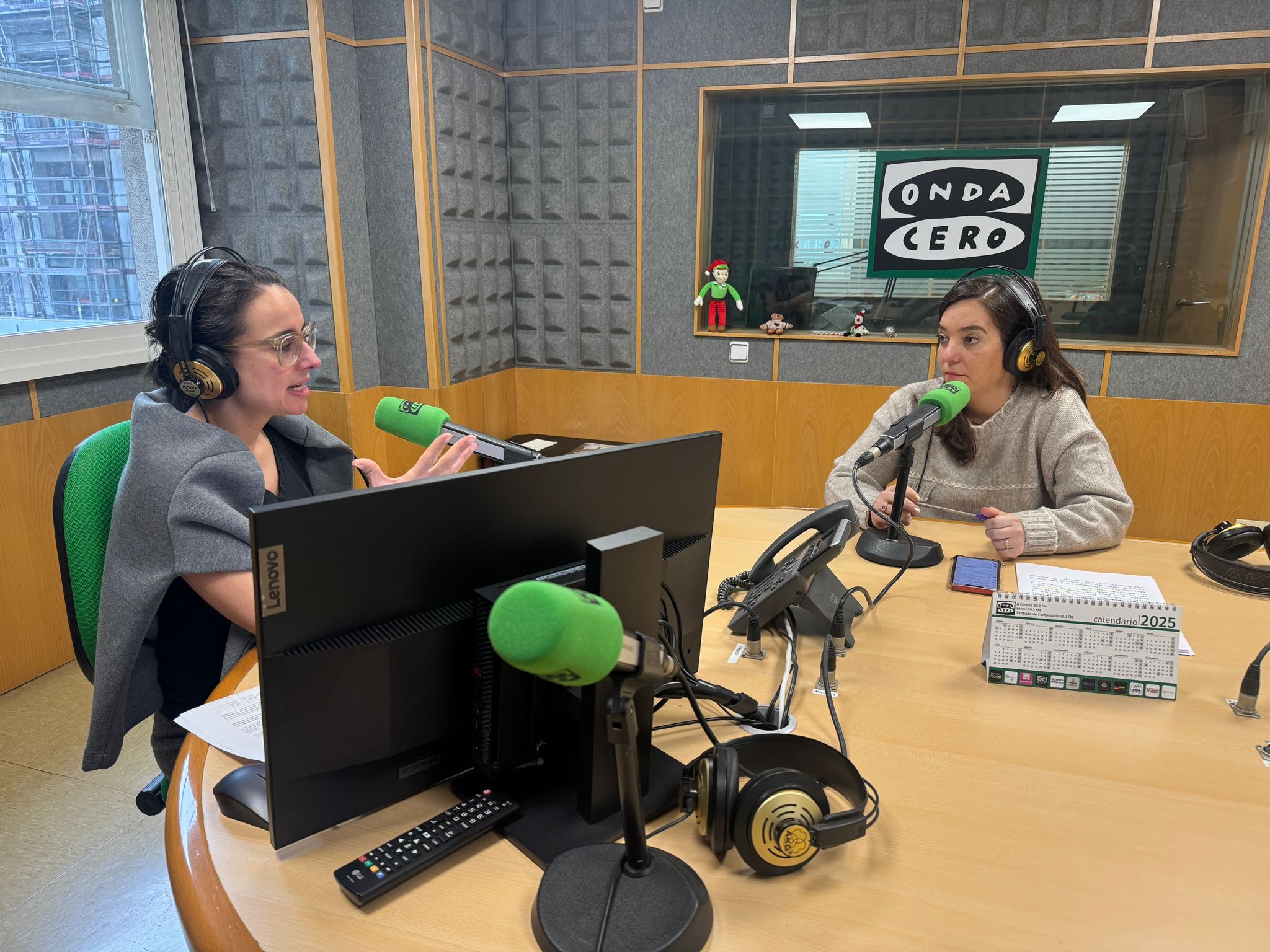 Inés Rey se someterá a una cuestión de confianza y no restringirá la circulación de vehículos por A Coruña Inés Rey se someterá a una cuestión de confianza y no restringirá la circulación de vehículos por A Coruña