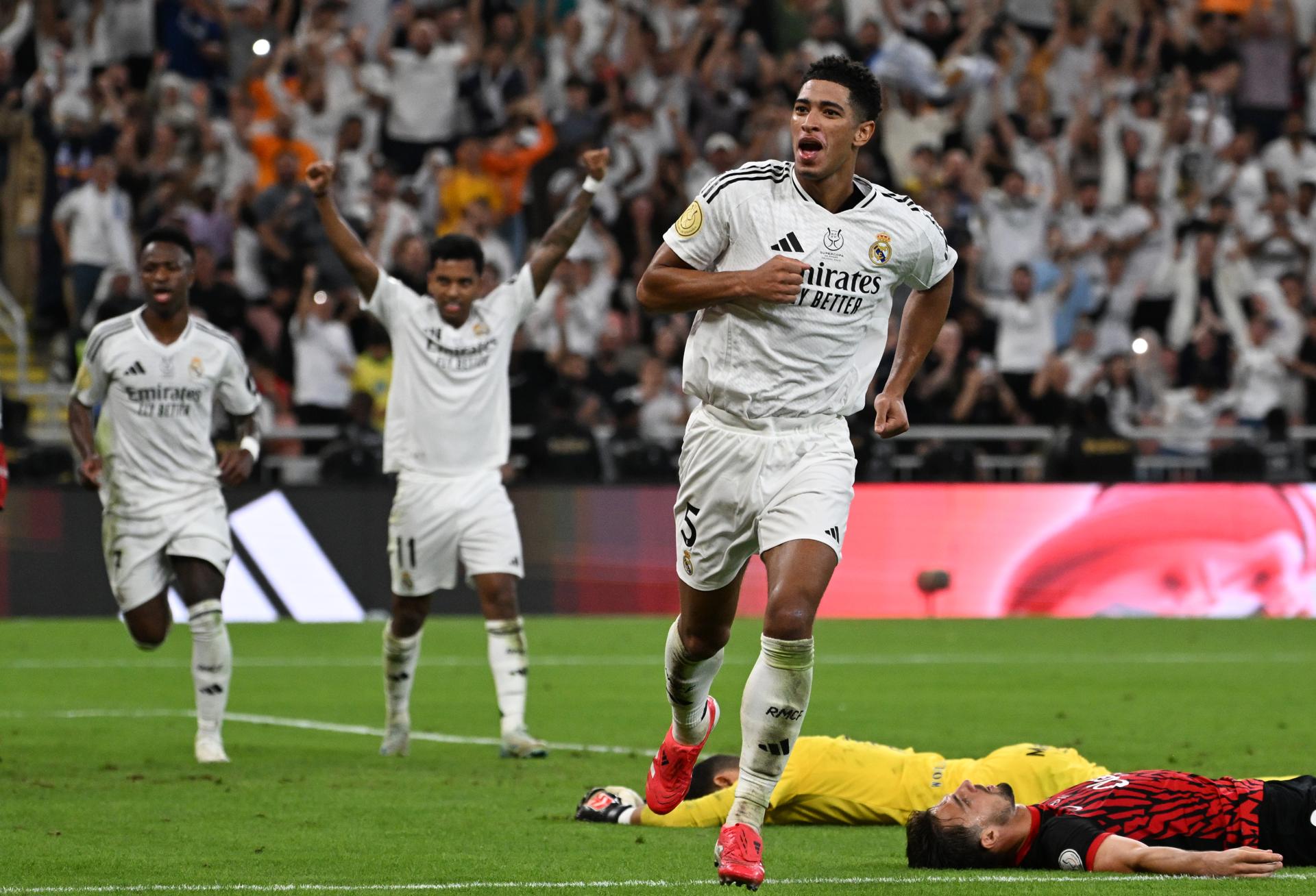 El Real Madrid no falla y se cita con el Barça en la final de la Supercopa El Real Madrid no falla y se cita con el Barça en la final de la Supercopa