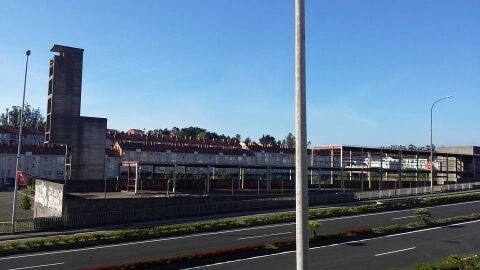 La estructura de Salgueiriños que estaba destinada a parque comarcal de Bomberos se convertirá en la "Factoría Moza" destinada a actividades para juventud 