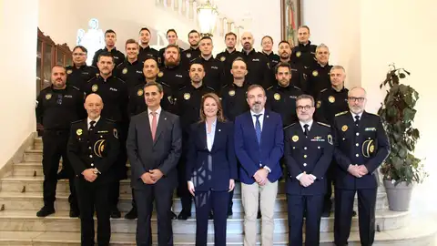 Castellón refuerza su Policía Local con la toma de posesión de 13 oficiales y 5 agentes Castellón refuerza su Policía Local con la toma de posesión de 13 oficiales y 5 agentes