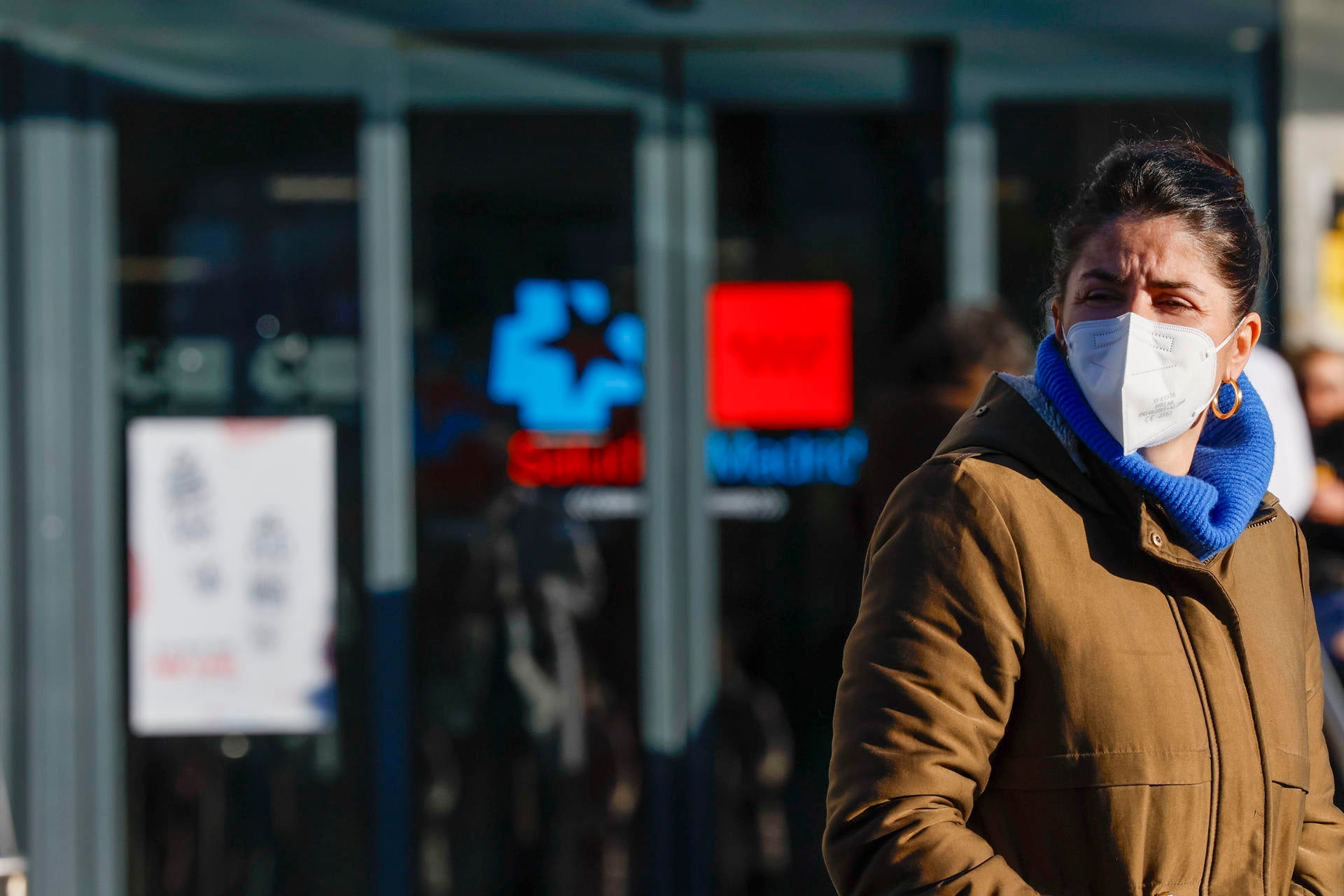 Los hospitales se refuerzan frente a la gripe: de la recomendación de mascarillas al aumento de camas Los hospitales se refuerzan frente a la gripe: de la recomendación de mascarillas al aumento de camas