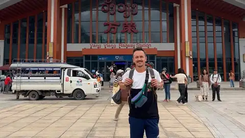 Galo Pablos en Laos Galo Pablos en Laos