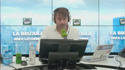 El monólogo de las ocho: "Las dos palancas que tiene el Gobierno para aprobar unos Presupuestos son la seducción o el chantaje" El monólogo de las ocho: "Las dos palancas que tiene el Gobierno para aprobar unos Presupuestos son la seducción o el chantaje"