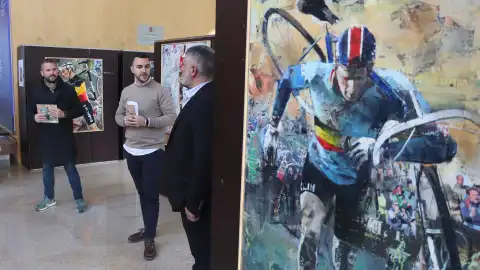 'L'Art del Ciclocròs de Miguel Soro en l'Espai d'Art del Ayuntamiento de Benidorm. 'L'Art del Ciclocròs de Miguel Soro en l'Espai d'Art del Ayuntamiento de Benidorm.