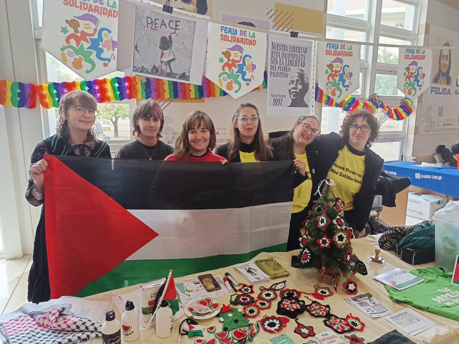 Nuevos gestos con el pueblo palestino Nuevos gestos con el pueblo palestino