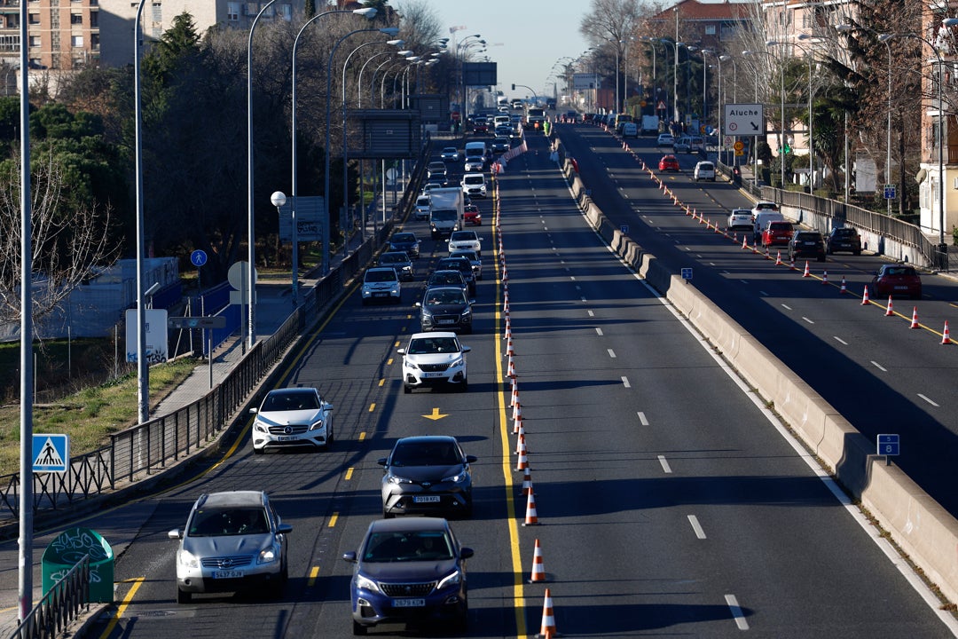 Soterramiento de la A-5: estas son las rutas alternativas por carretera y el refuerzo especial previsto en el transporte público Soterramiento de la A-5: estas son las rutas alternativas por carretera y el refuerzo especial previsto en el transporte público