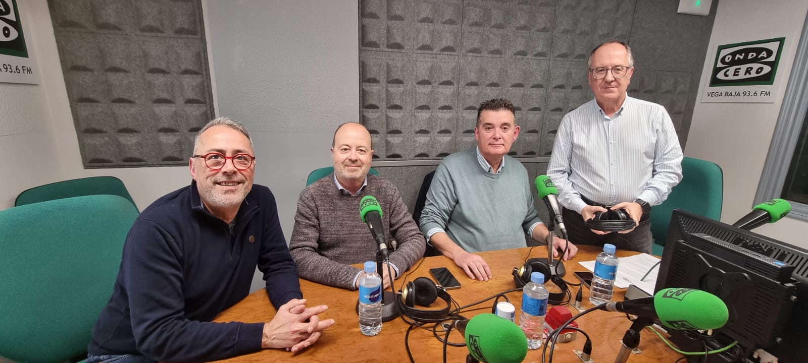 'Más de uno' reúne a Ruiz, Reyes y Culiañez para repasar la actualidad local y comarcal 'Más de uno' reúne a Ruiz, Reyes y Culiañez para repasar la actualidad local y comarcal