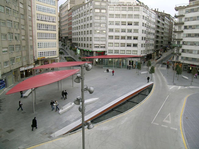 Santiago Centro anuncia la disolución del Centro Comercial Abierto del Ensanche compostelano Santiago Centro anuncia la disolución del Centro Comercial Abierto del Ensanche compostelano