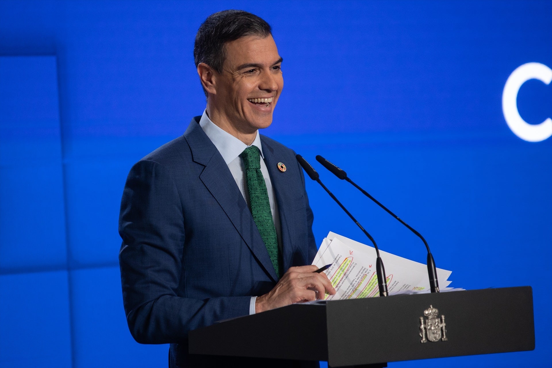 Ni moción de censura ni cuestión de confianza: Junts amenaza, pero mantiene a Sánchez en el Gobierno Ni moción de censura ni cuestión de confianza: Junts amenaza, pero mantiene a Sánchez en el Gobierno