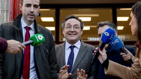 El fiscal general del Estado, Álvaro García Ortiz, ante la prensa El fiscal general del Estado, Álvaro García Ortiz, ante la prensa/ EFE/Daniel Gonzalez