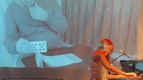 Alicia Tamariz Alicia Tamariz