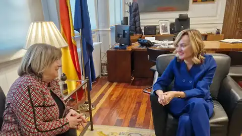 Reunión bilateral entre la consejera Hernández y la ministra Alegría Reunión bilateral entre la consejera Hernández y la ministra Alegría