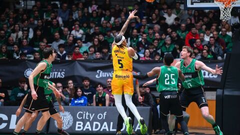 Un partido entre el Joventut de Badalona y el Dreamland Gran Canaria