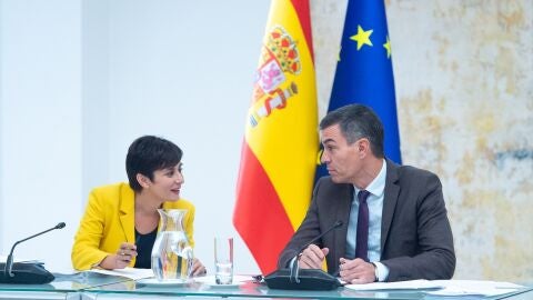 Isabel Rodr&iacute;guez y Pedro S&aacute;nchez en una foto de archivo