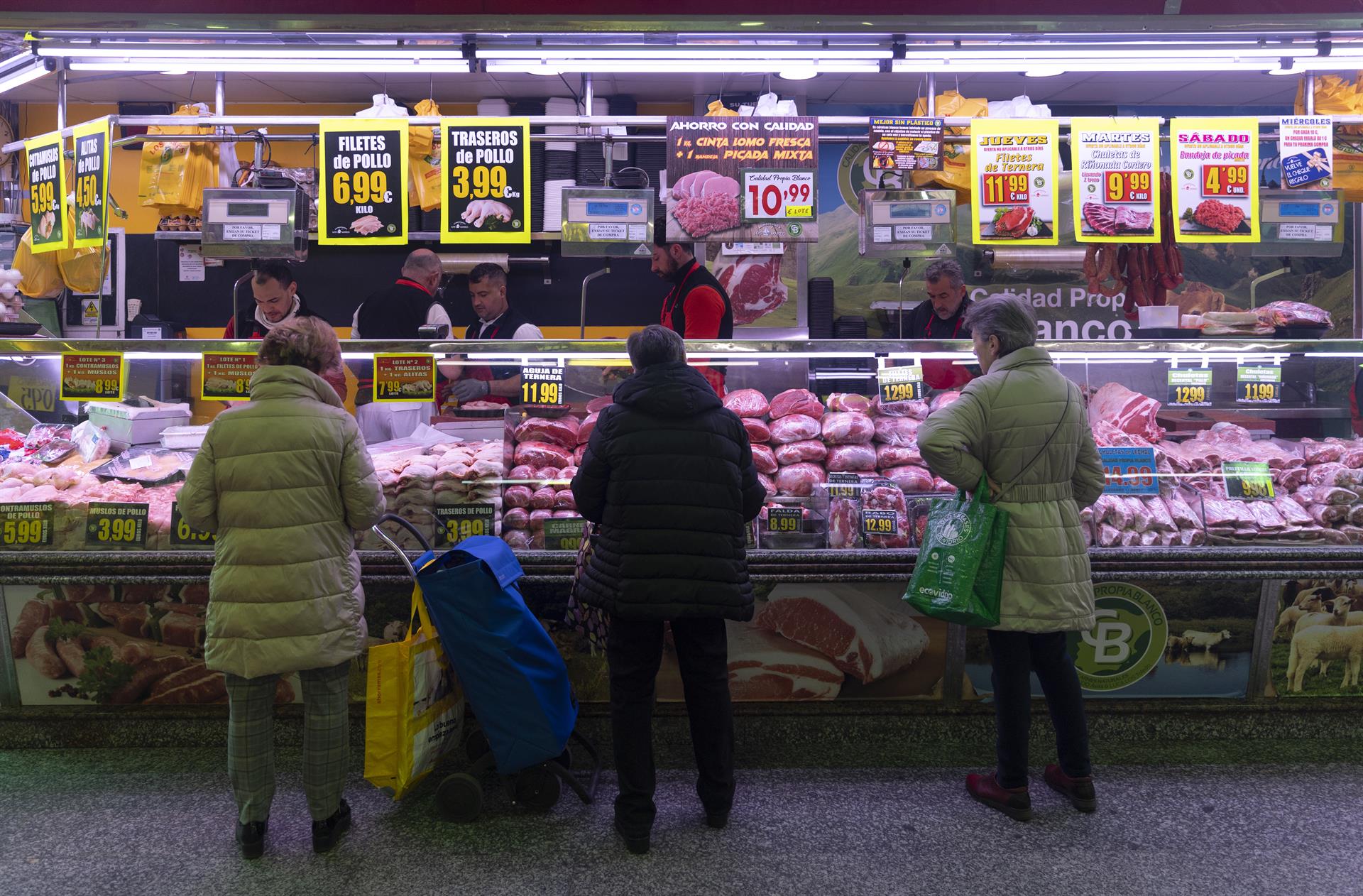 El IPC sube un 0,5 en diciembre en Extremadura y cierra 2024 al 2,8% por la vivienda y los suministros El IPC sube un 0,5 en diciembre en Extremadura y cierra 2024 al 2,8% por la vivienda y los suministros