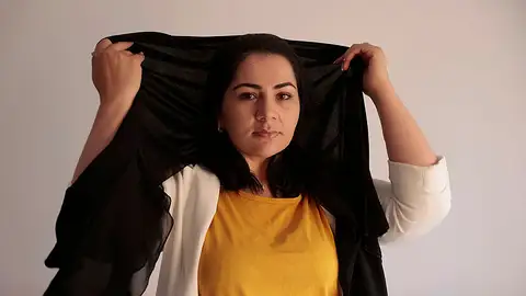 La periodista y activista afgana Khadija Amin, ofrece una charla mañana sábado en el EACC La periodista y activista afgana Khadija Amin, ofrece una charla mañana sábado en el EACC