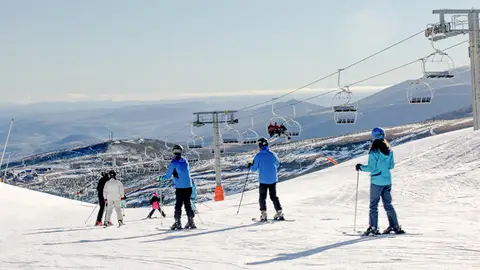 La estación de esquí de Alto Campoo La estación de esquí de Alto Campoo